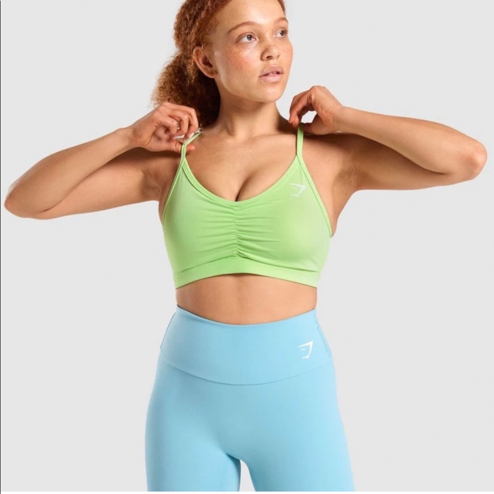 Gymshark ruched sports bra - green